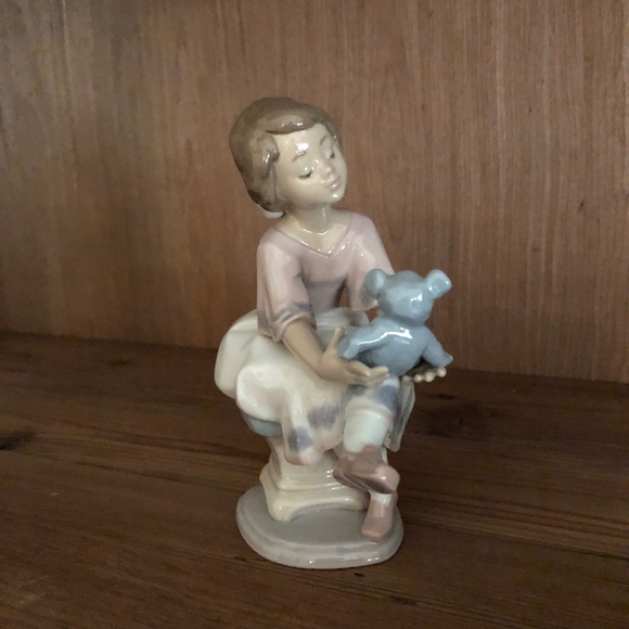 Lladro Other - LLADRO BEST FRIEND 07620 Columpiando al Osito 1993 COLLECTOR'S SOCIETY EXCLUSIVE